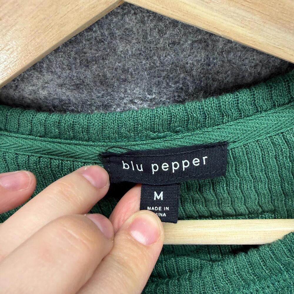 Blu Pepper Sweater Pullover Women M Medium Green Knit Long Sleeve Round Neck - Picture 3 of 7